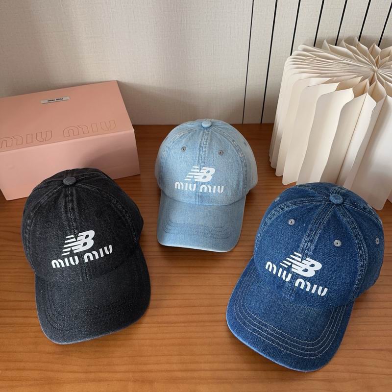 Miumiu cap dx13
